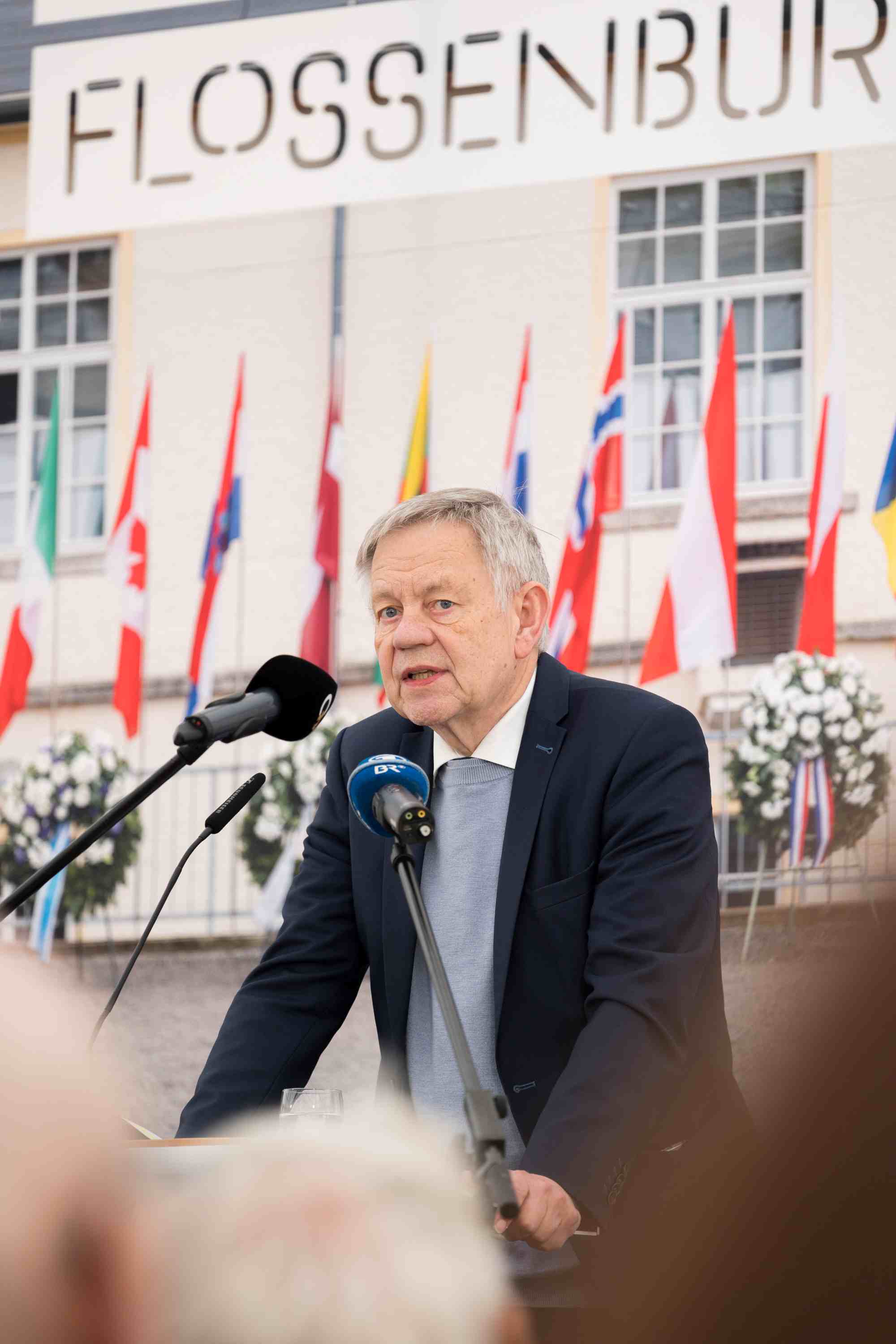 Stiftungsdirektor Karl Freller bei seiner Ansprache © KZ-Gedenkstätte Flossenbürg / Th. Dashuber