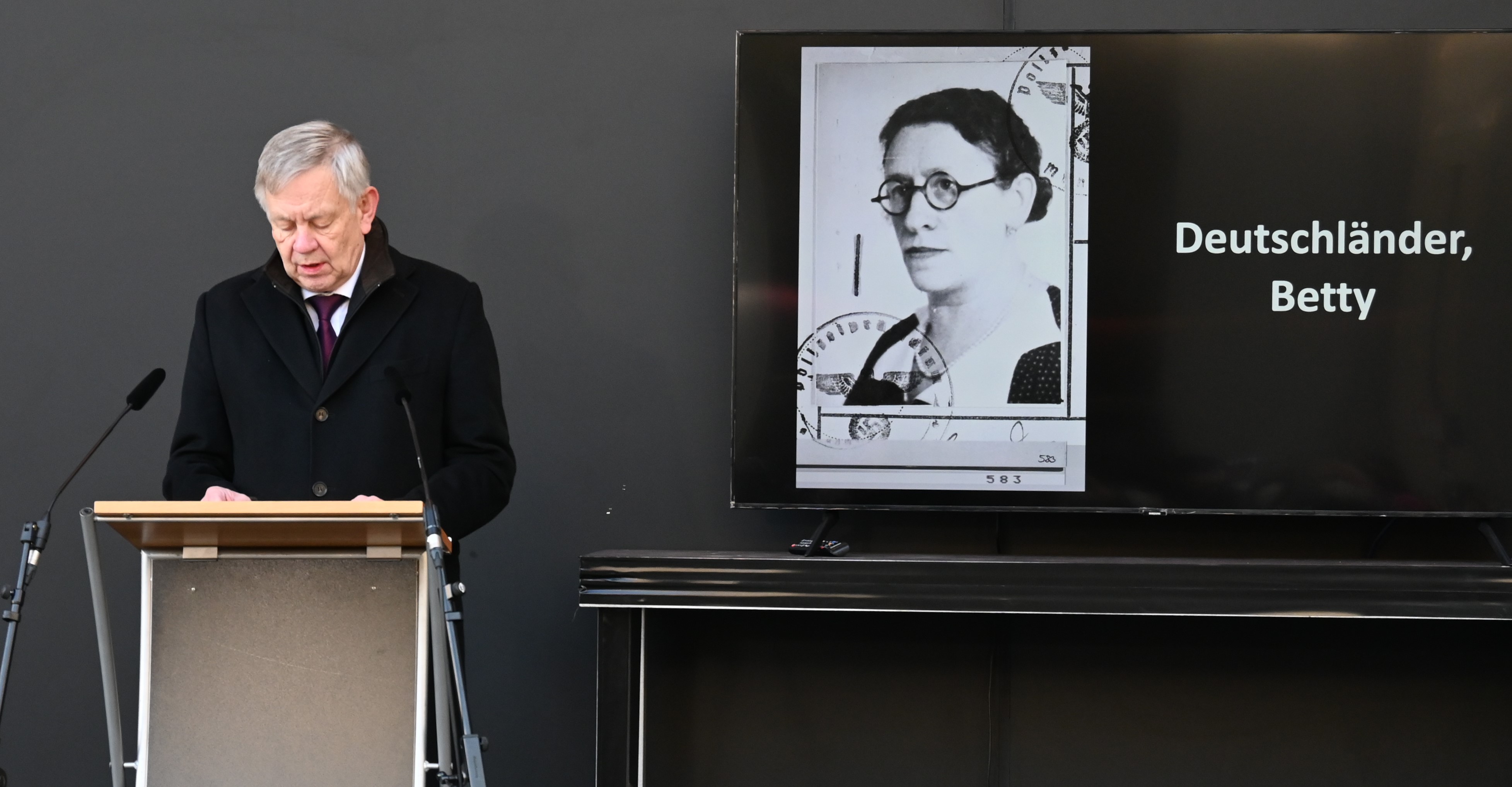 Lesung vom 9. November 2021; Foto: Stiftung Bayerische Gedenkstätten
