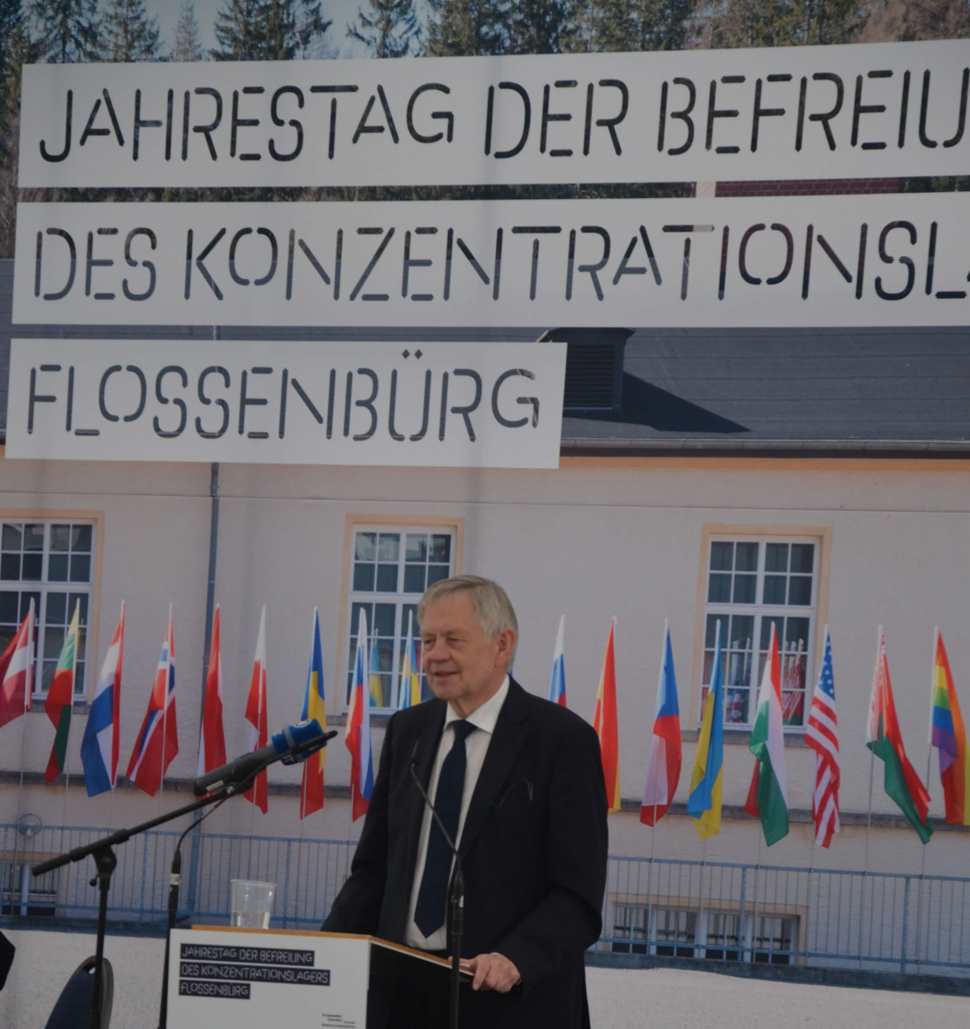 BU: Stiftungsdirektor Karl Freller, Foto: Stiftung Bayerische Gedenkstätten