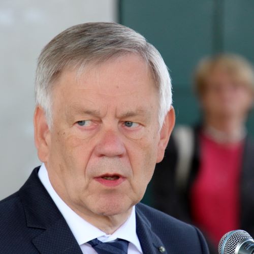 Stiftungsdirektor Karl Freller Foto Gerhard Schlemmer