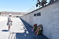 20220626 DAH Claudia Roth Foto KZ Gedenkstätte Dachau (19).jpg