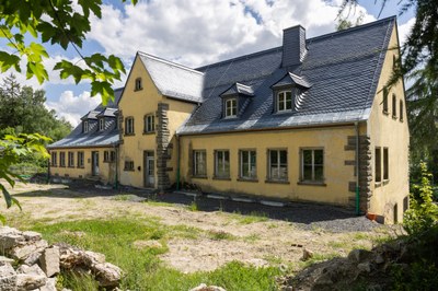 Bund will Neugestaltung der KZ-Gedenkstätten Dachau und Flossenbürg fördern