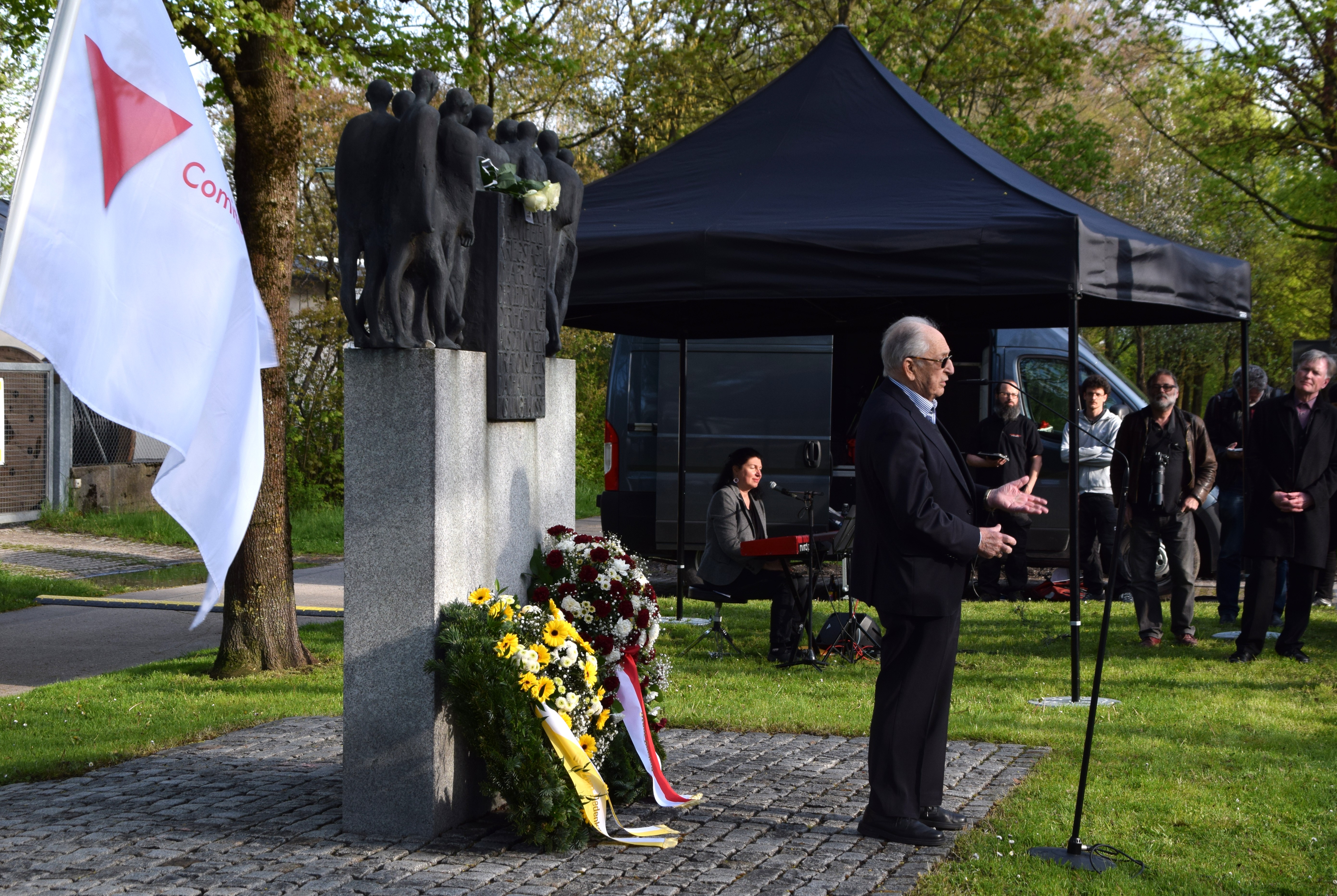 ANaor bei Gedenkakt für Opfer Todesmarsch 2023, Foto Guido Hassel.JPG