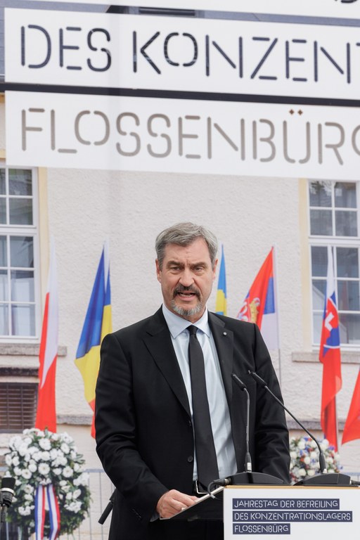 GSFB_Y80_Festakt-232 Auswahl.jpg