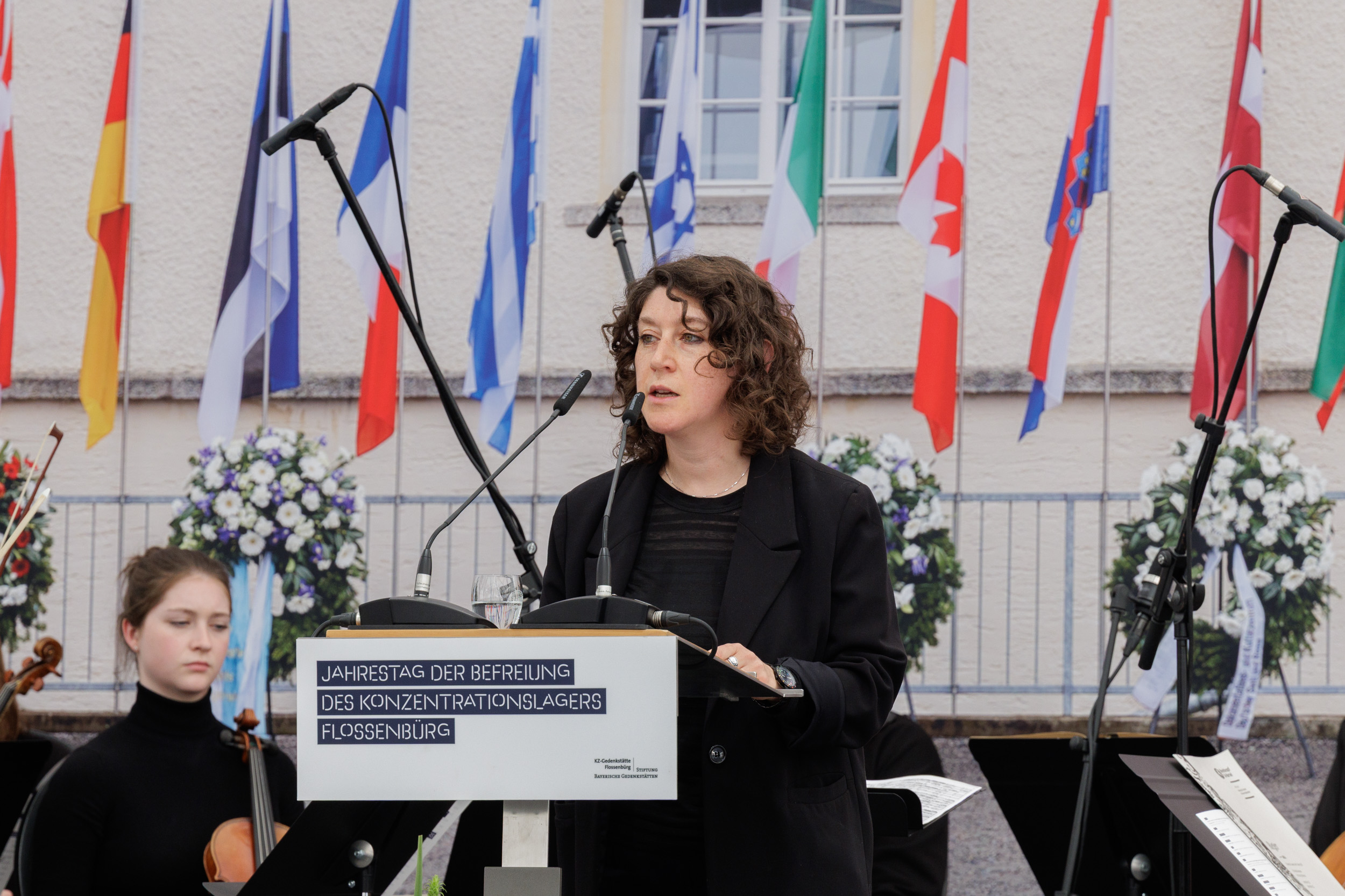 GSFB_Y80_Festakt-399 Auswahl.jpg