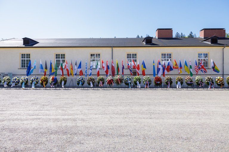 GSFB_Y80_Festakt-602 Auswahl.jpg