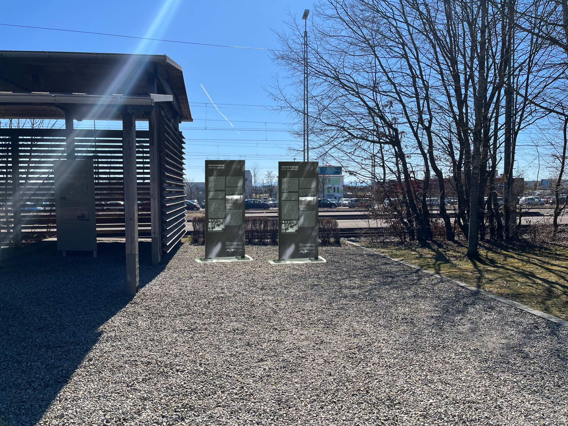 Montage Bahnhof.jpg