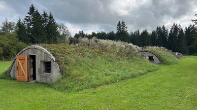 Themenrundgang in der KZ-Gedenkstätte Dachau: „Das KZ Dachau und der Holocaust“